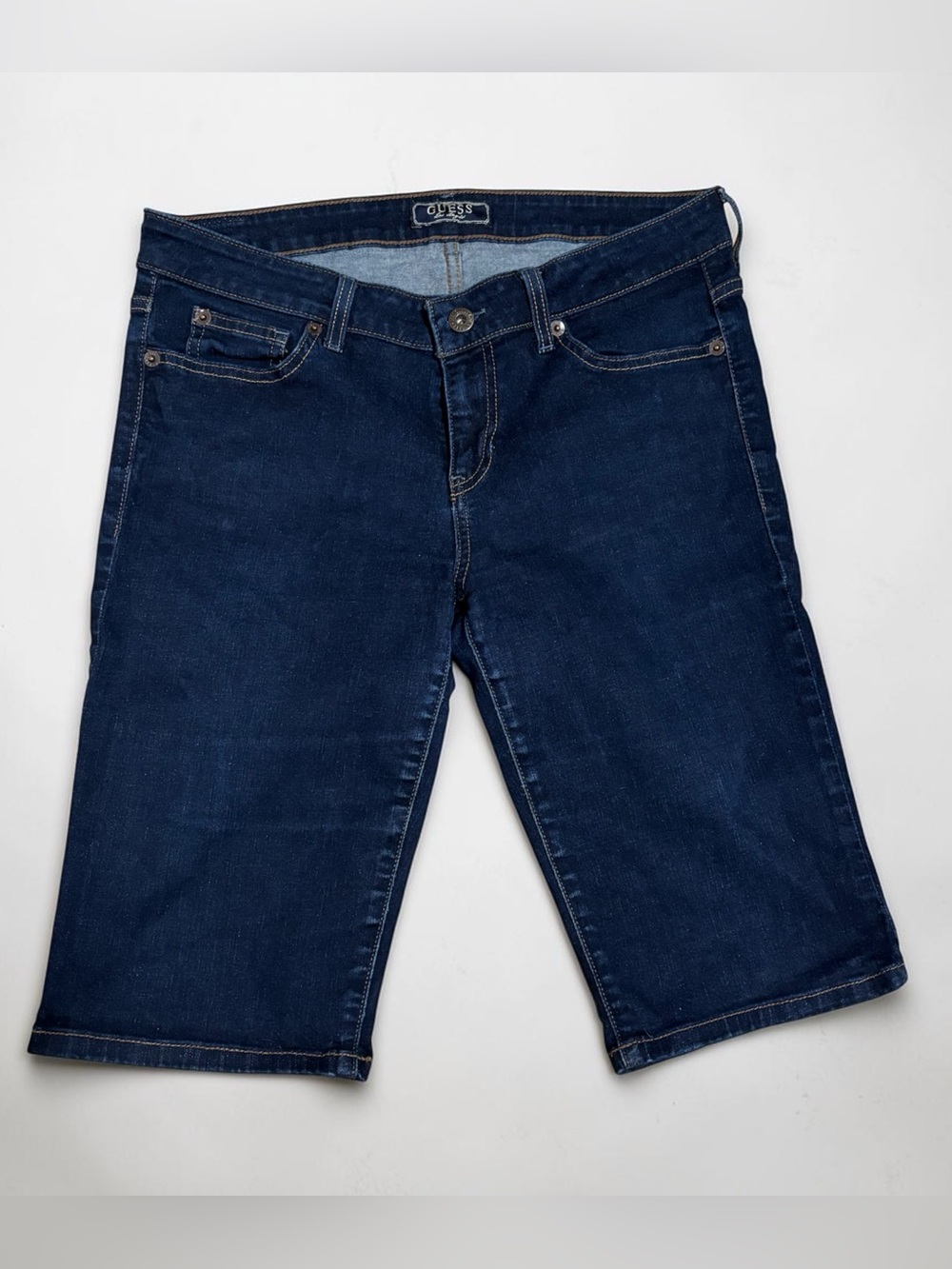 GUESS (30) Stretch Denim Bermuda Shorts Dark Wash Pockets